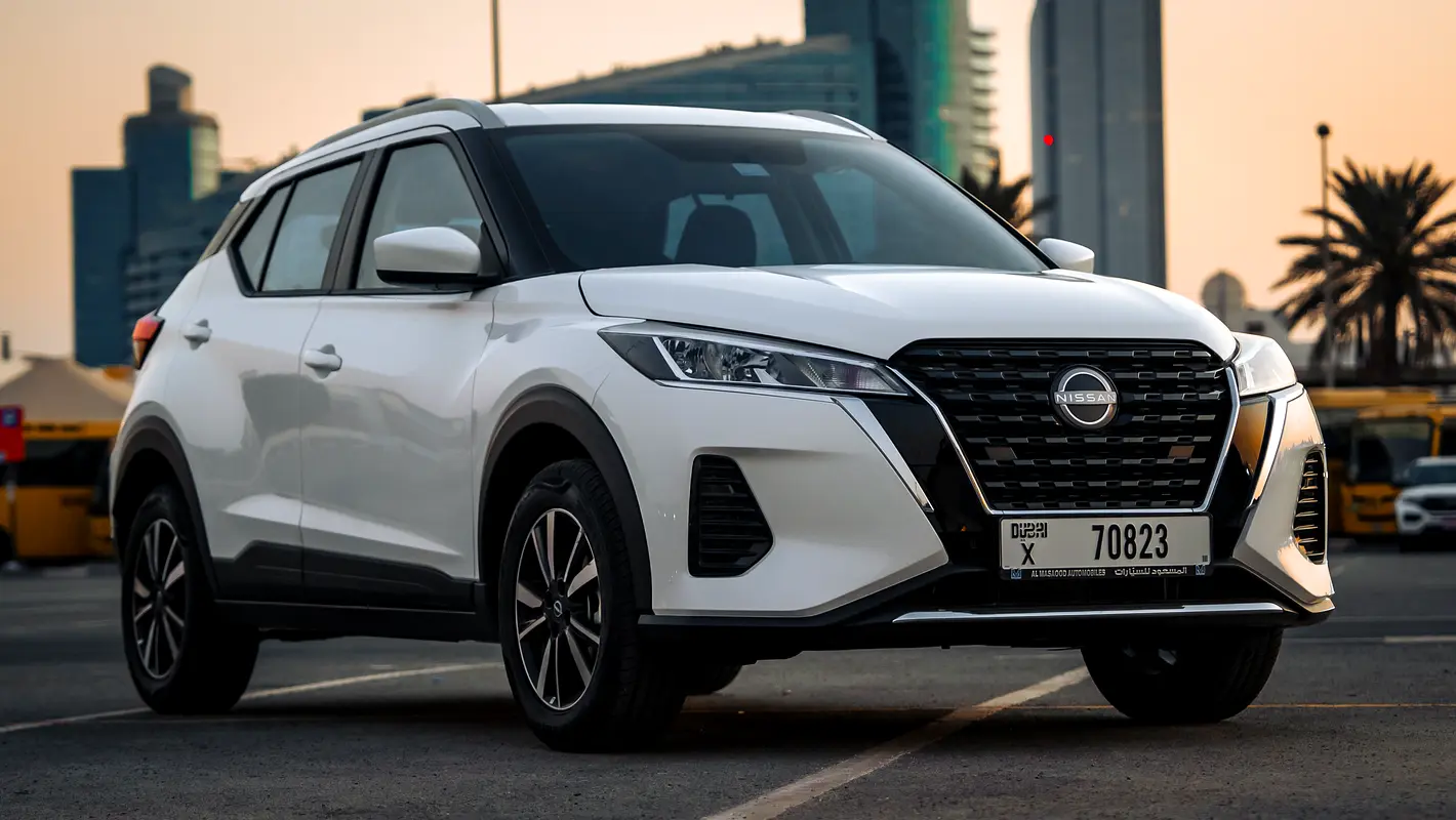 NISSAN KICKS 2024