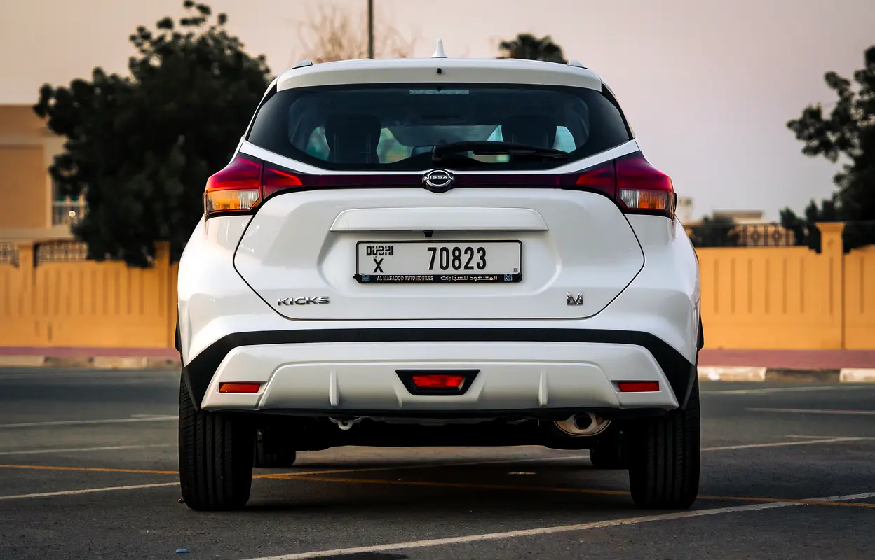 NISSAN KICKS 2024