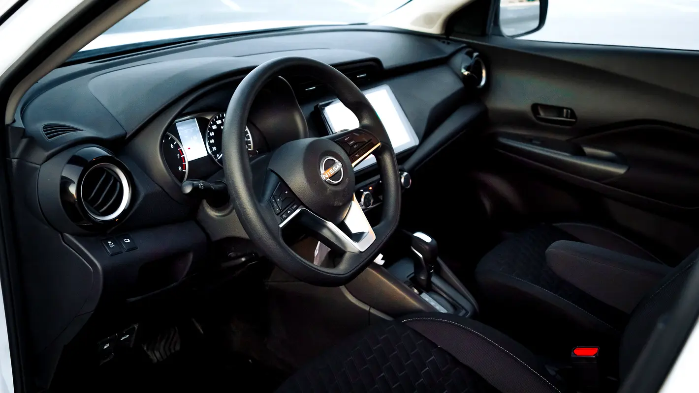 NISSAN KICKS 2024
