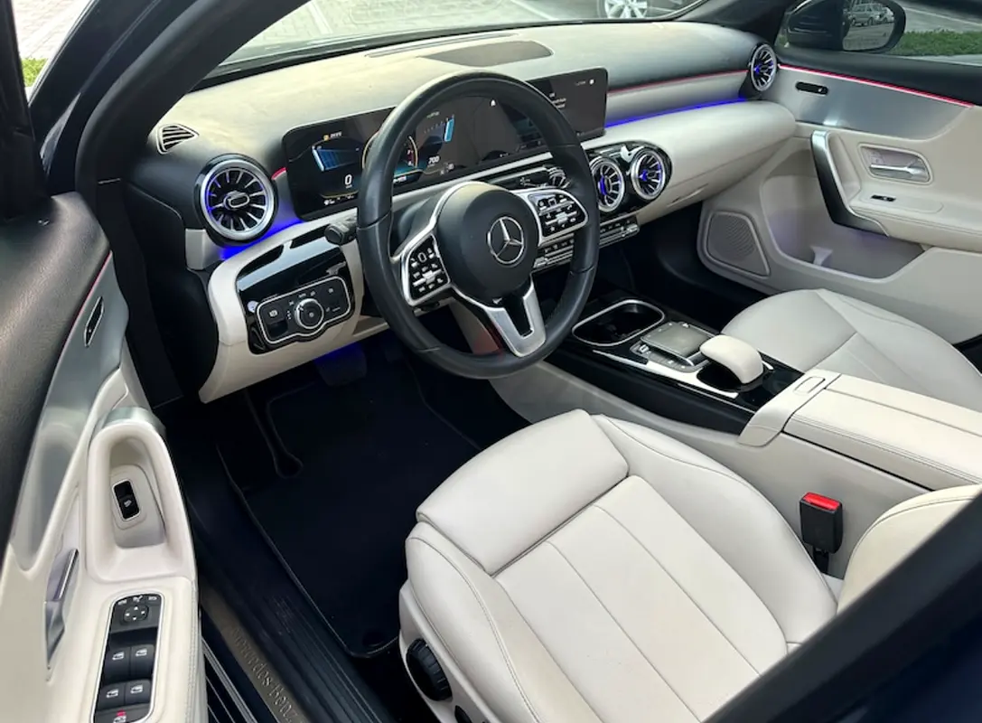 MERCEDES A CLASS 2022