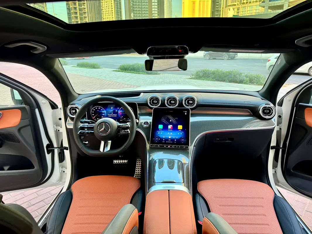 MERCEDES GLC CLASS 2025