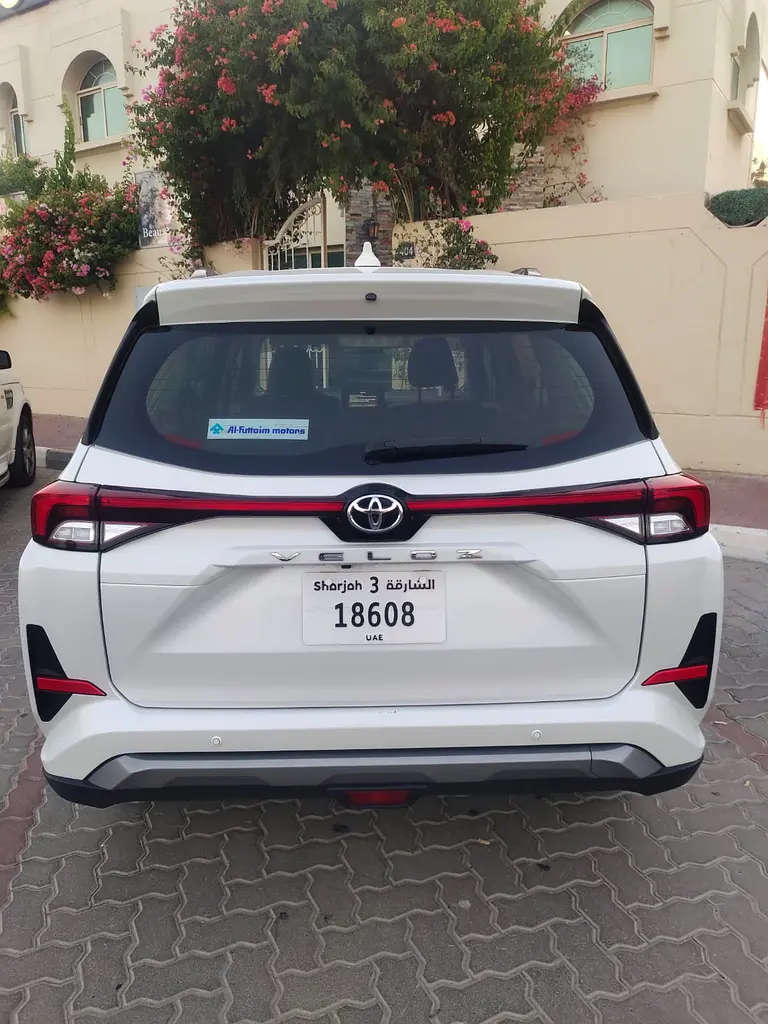 تويوتا ڤيلوز 2023