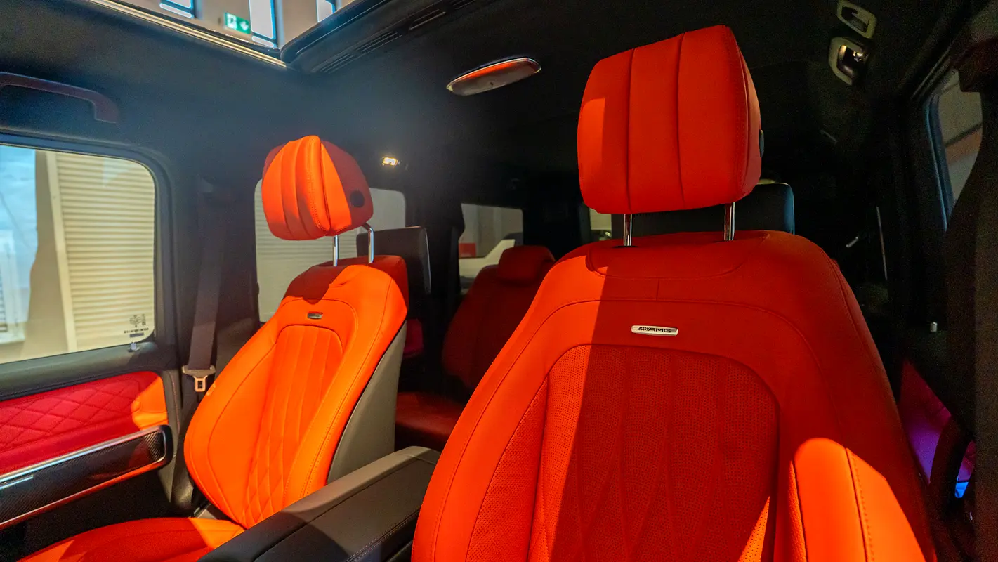 MERCEDES G CLASS 2025
