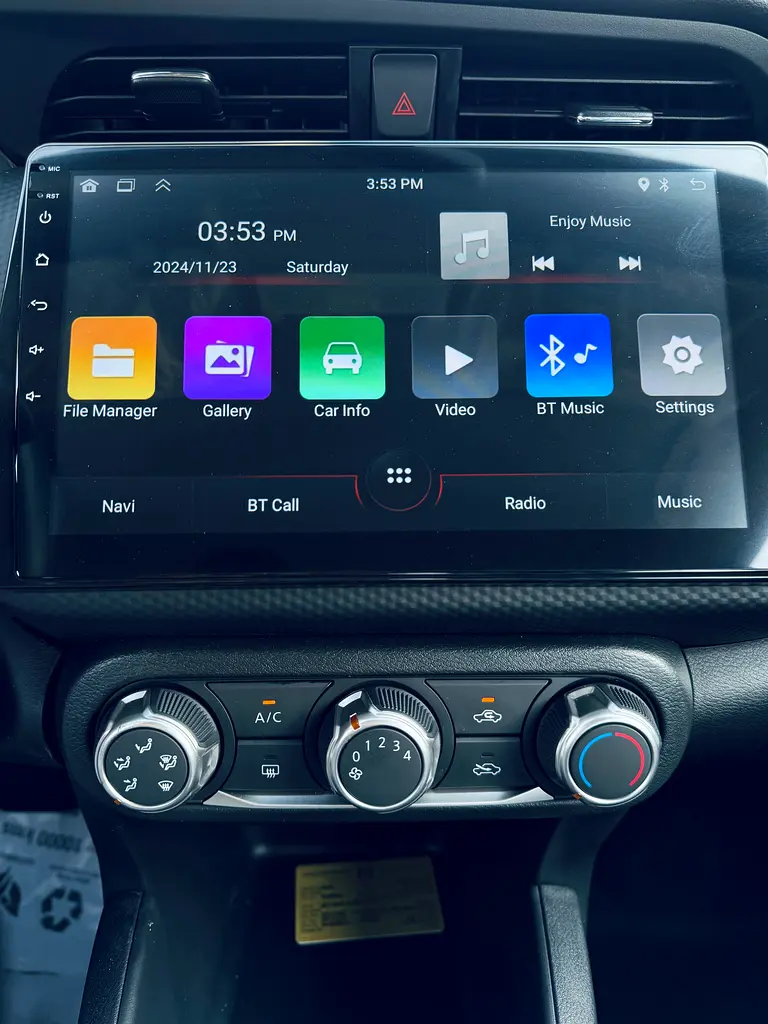 NISSAN KICKS 2024