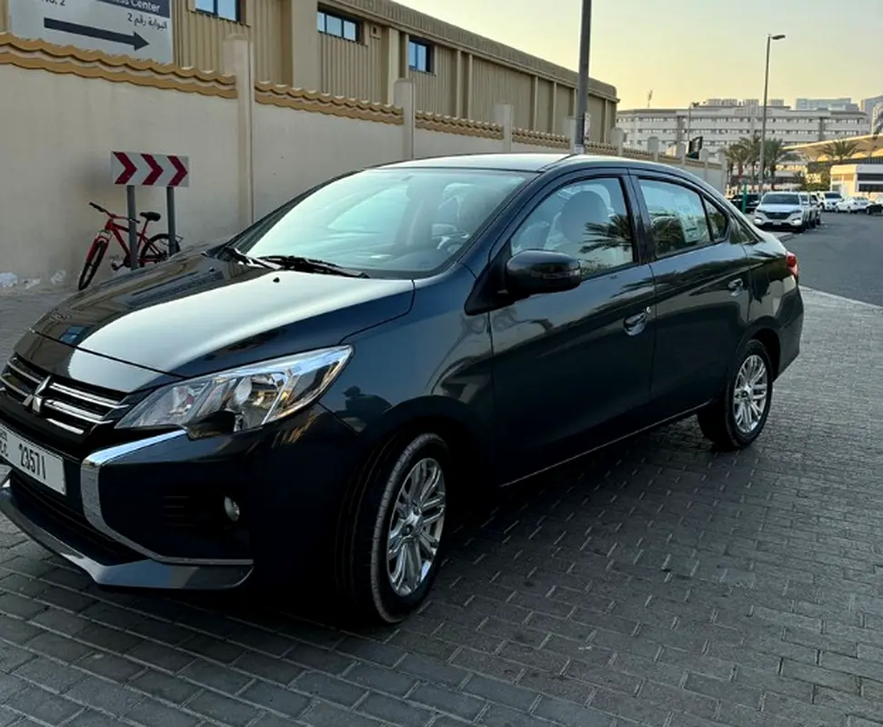 MITSUBISHI ATTRAGE 2024