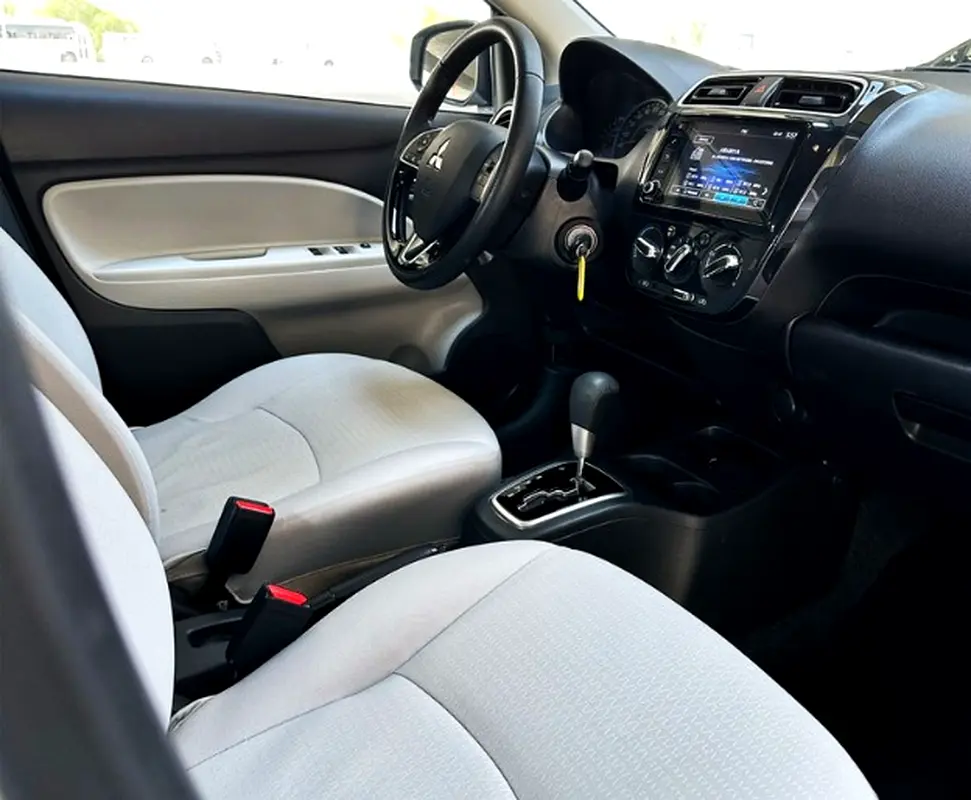 MITSUBISHI ATTRAGE 2024