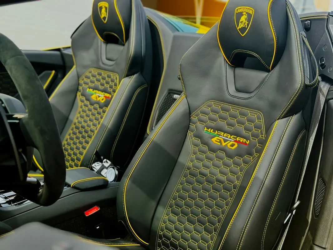 LAMBORGHINI HURACAN 2024
