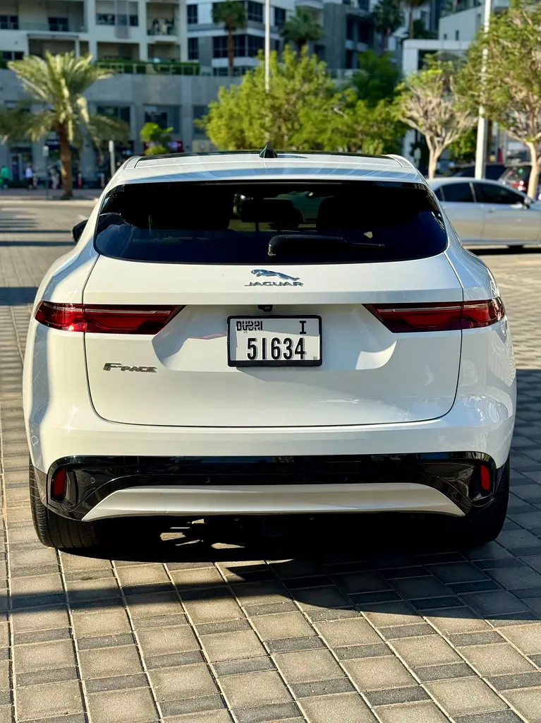 JAGUAR F-PACE 2024
