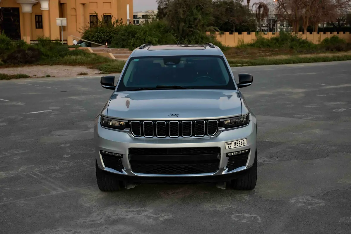 JEEP GRAND CHEROKEE 2023