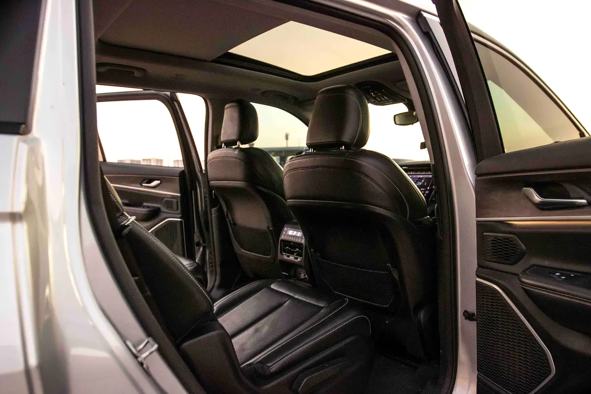 JEEP GRAND CHEROKEE 2023
