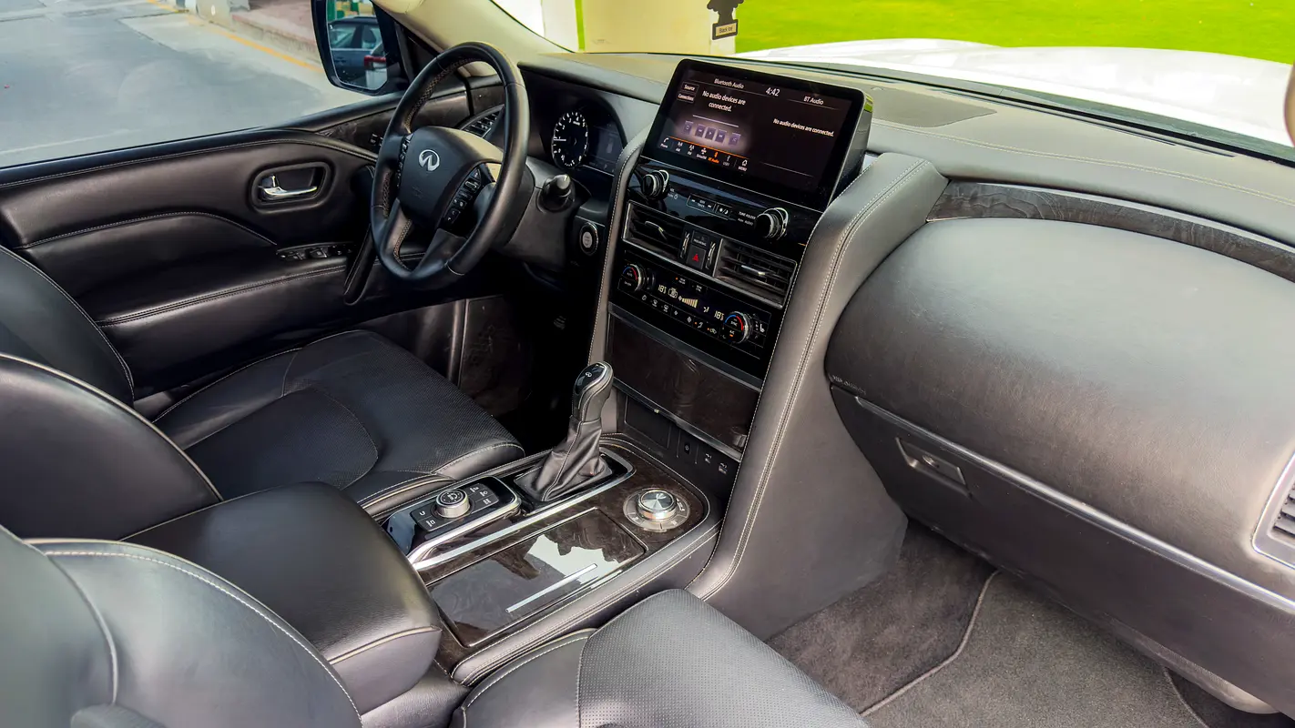 انفينتي QX80 2024