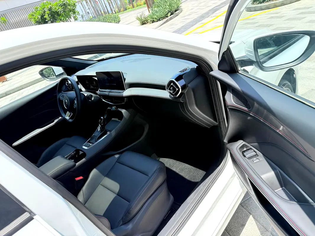 MG 5 2025