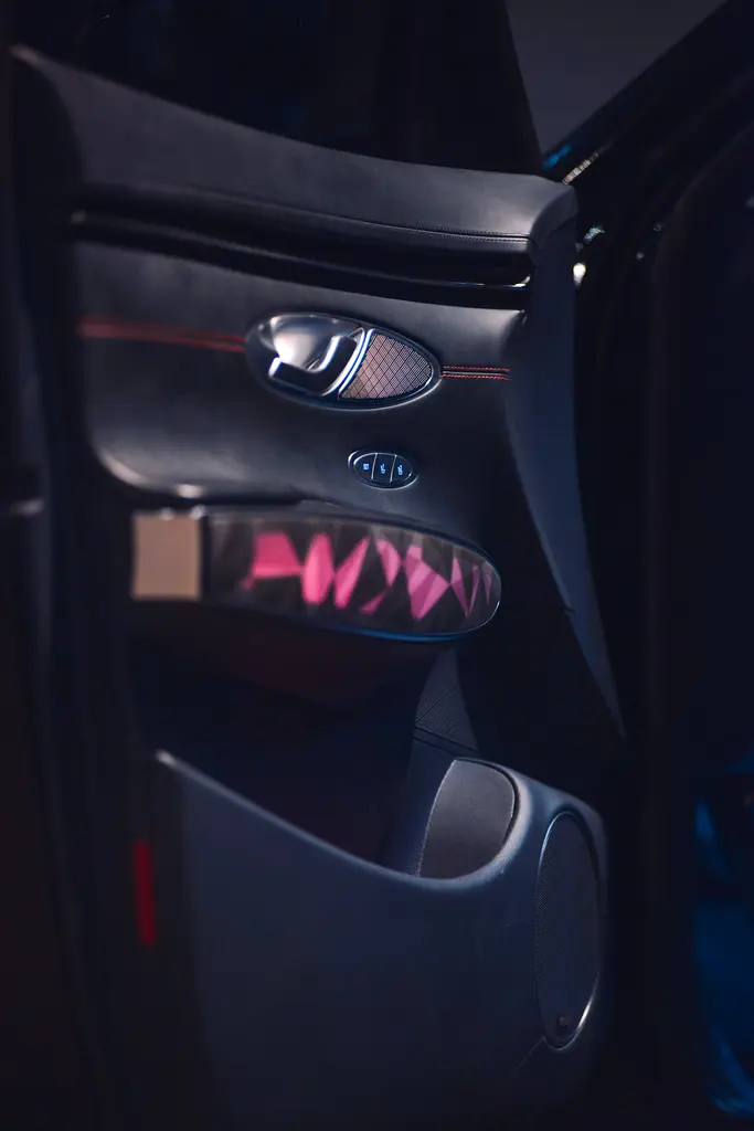 GENESIS GV70 2022