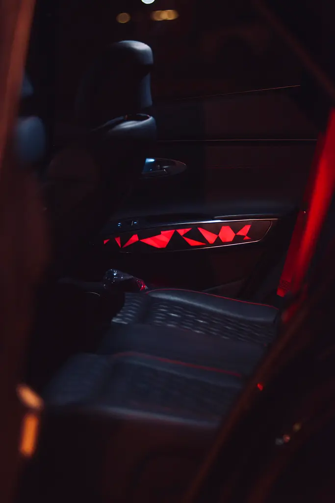 GENESIS GV70 2022