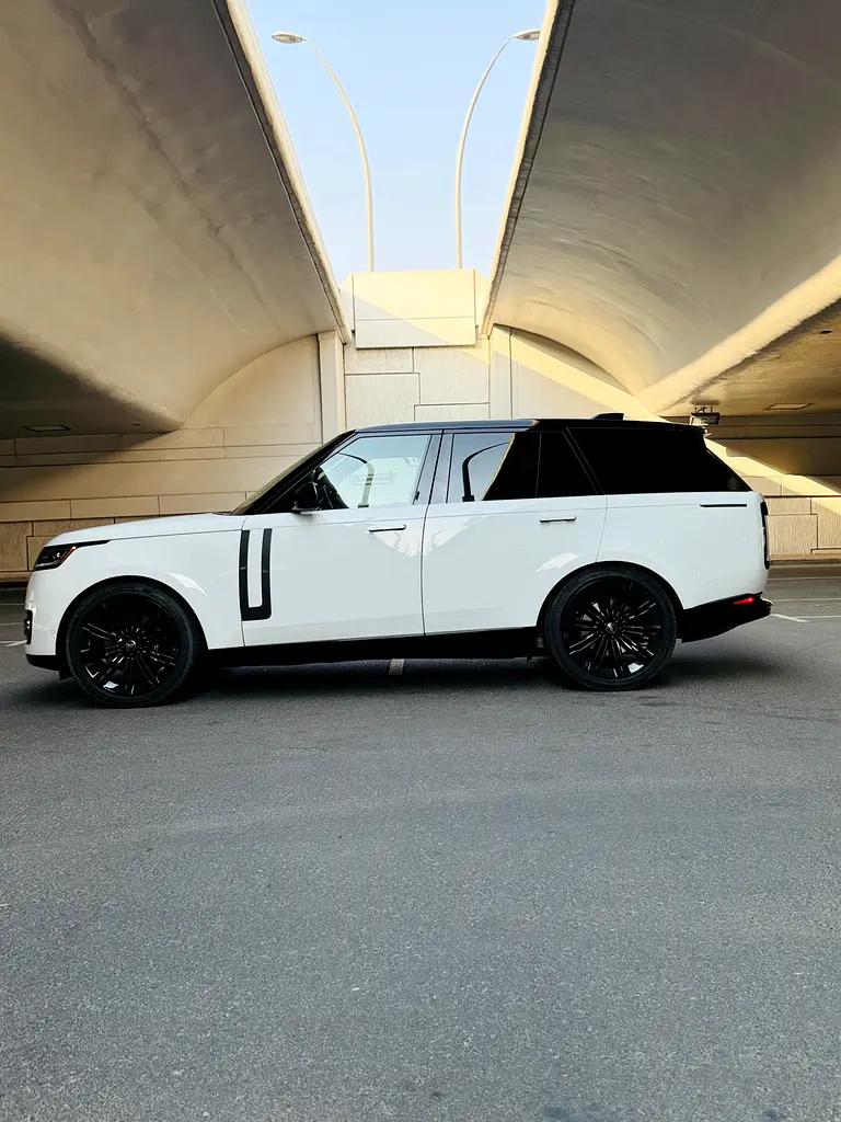 LAND ROVER VOGUE 2025