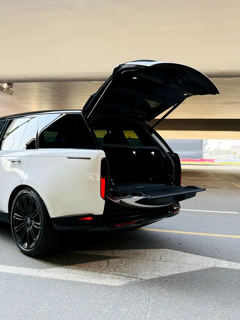 LAND ROVER VOGUE 2025