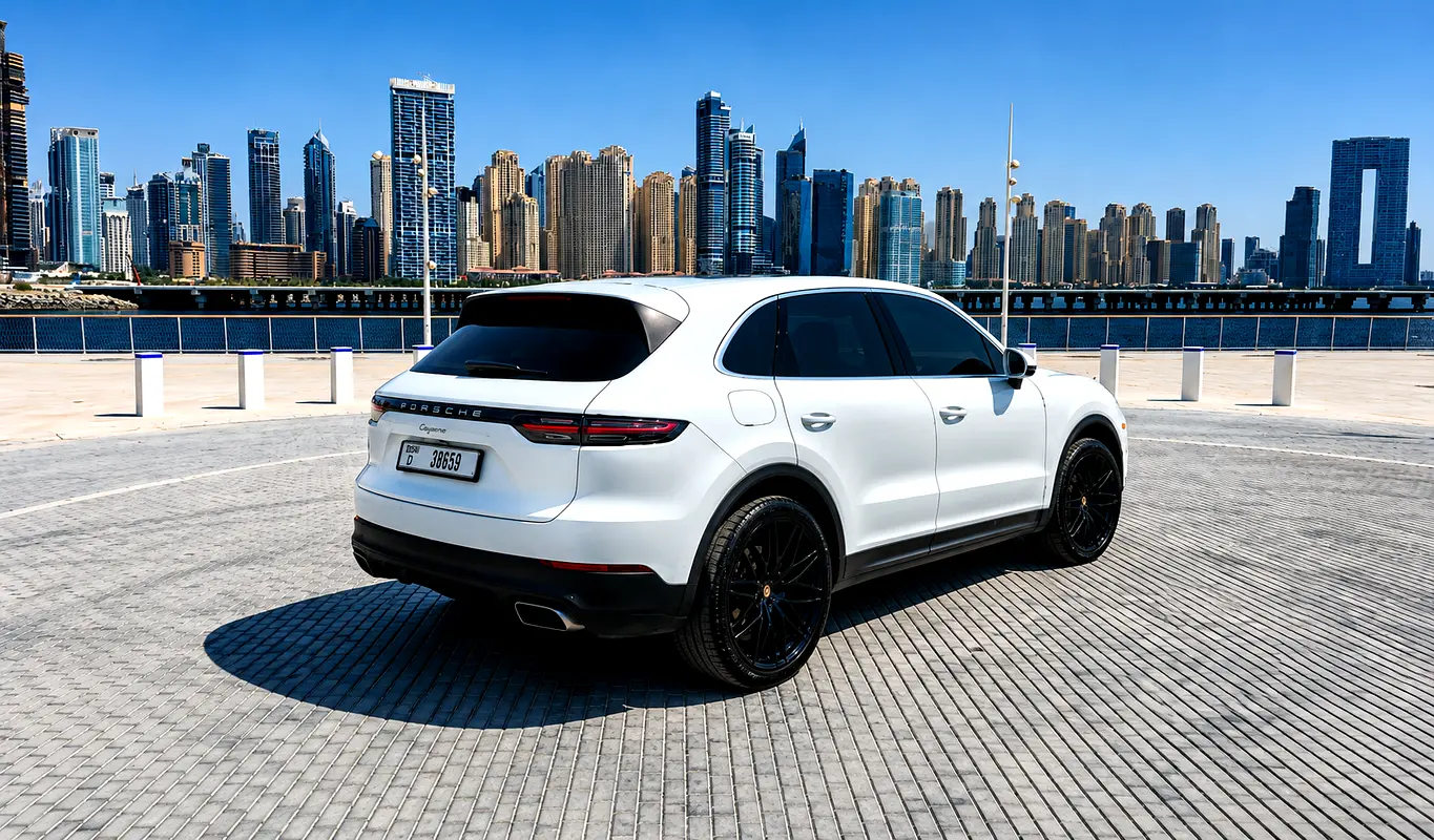 PORSCHE CAYENNE 2023