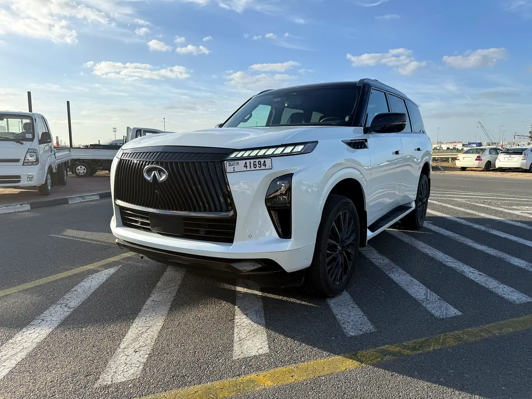 انفينتي QX80 2025