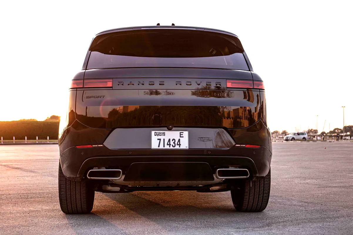 LAND ROVER SPORT 2024