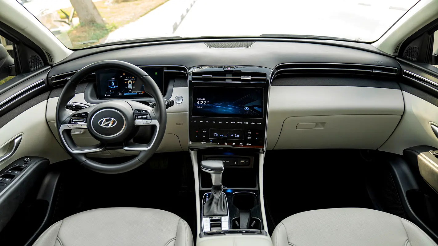 HYUNDAI TUCSON 2024