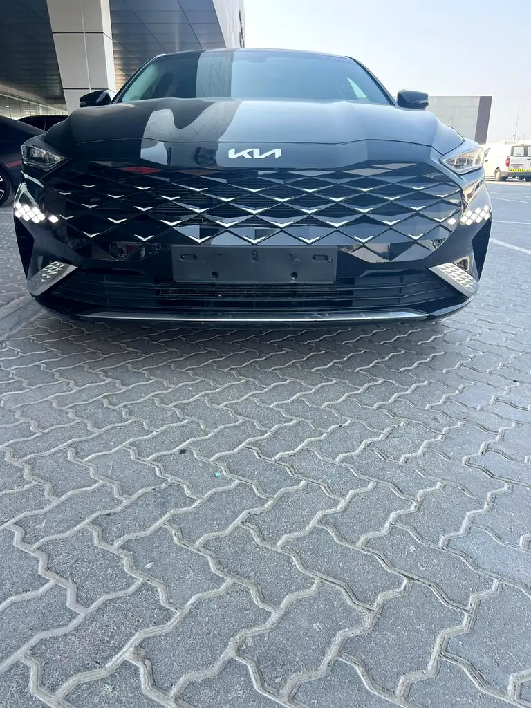 KIA K8 2023