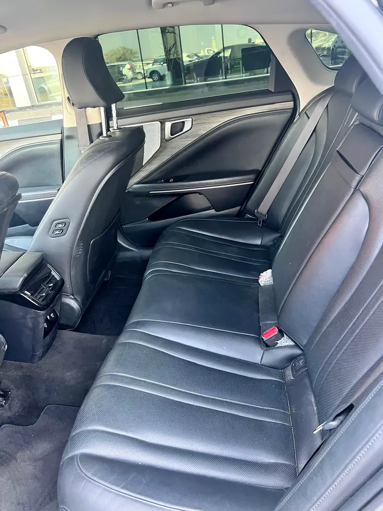 KIA K8 2023
