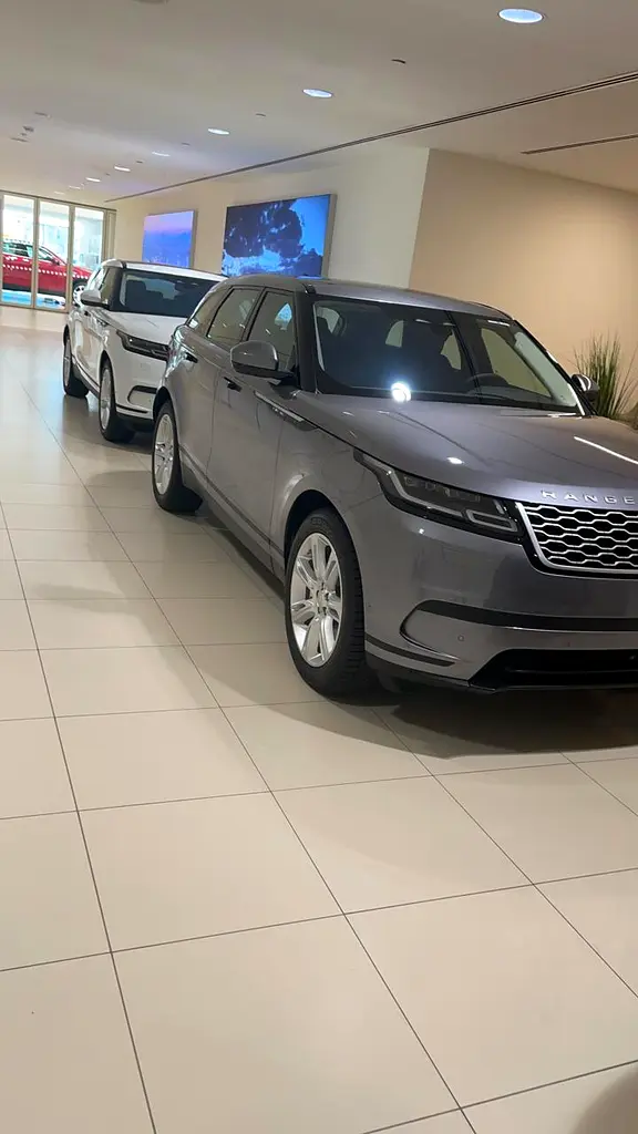 LAND ROVER VELAR 2021