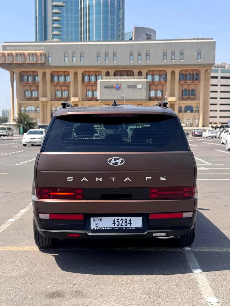 HYUNDAI SANTA FE 2025