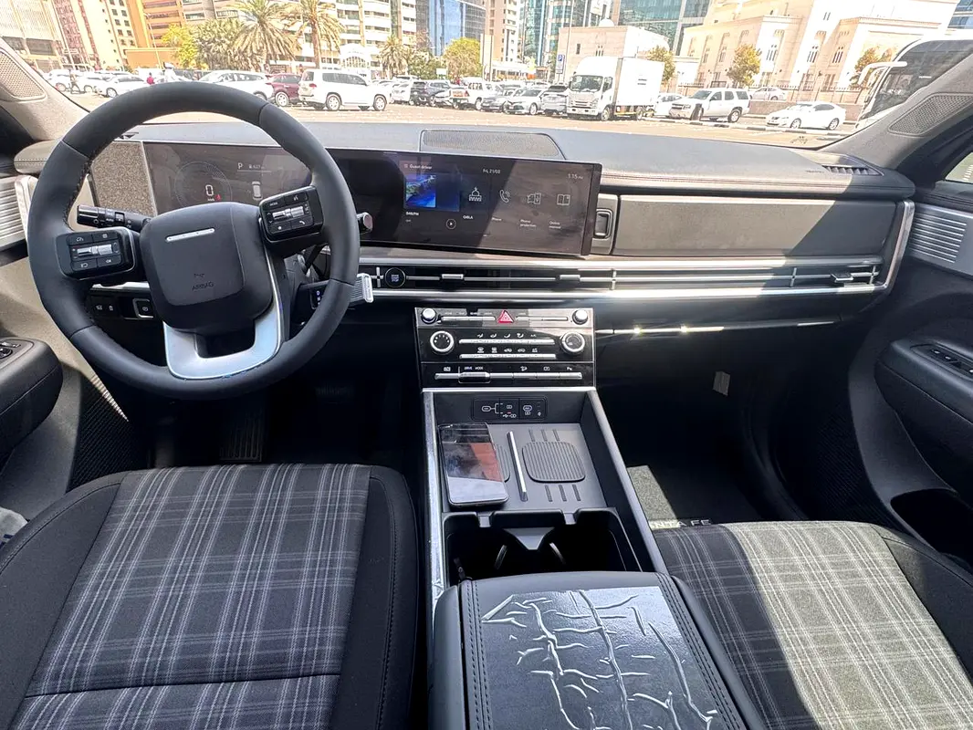 HYUNDAI SANTA FE 2025