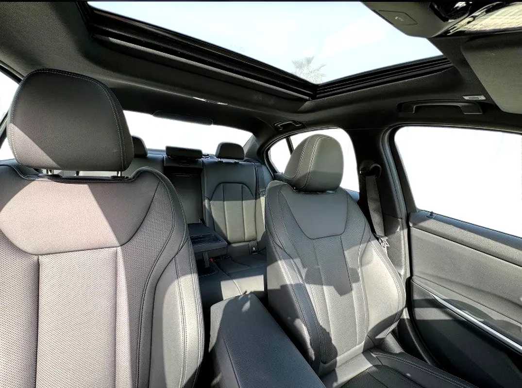 بي أم دبليو 3 SERIES 2022
