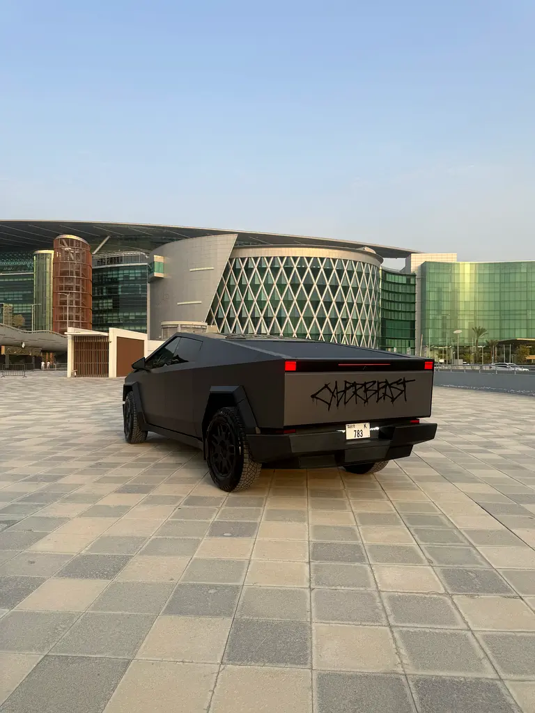 تسلا سايبرتراك 2024