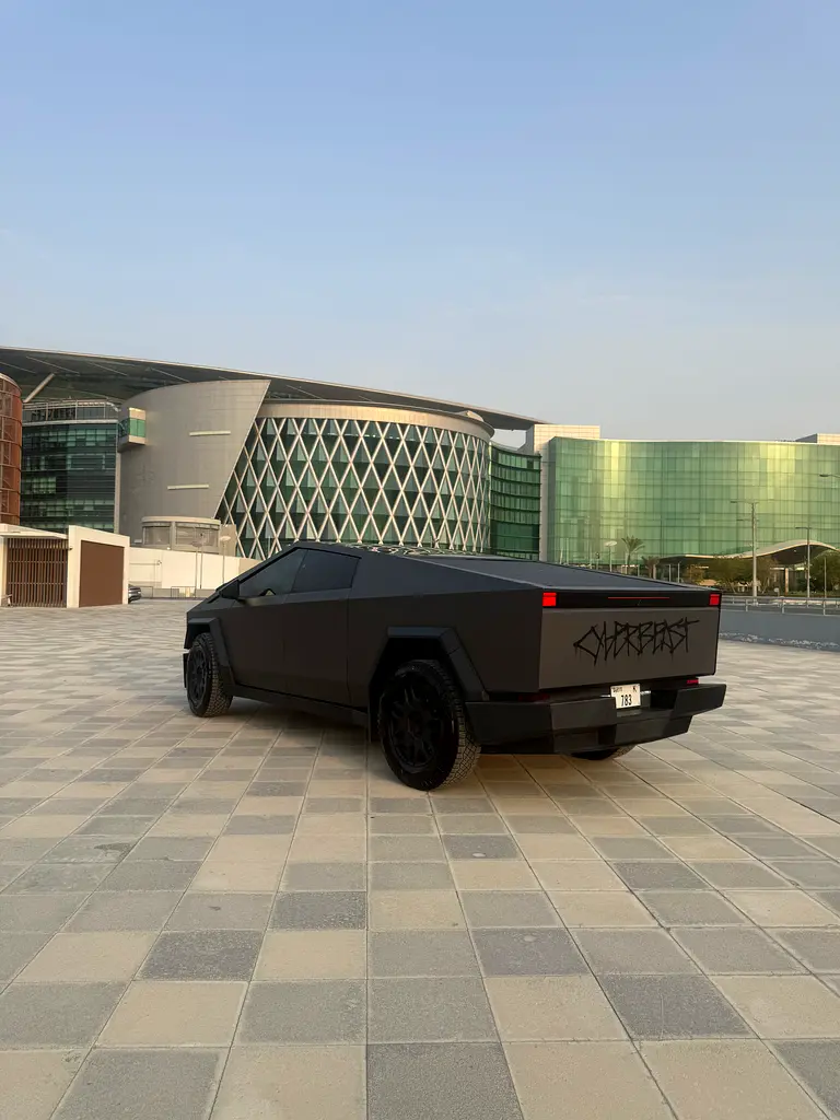 تسلا سايبرتراك 2024