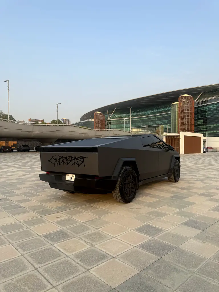 تسلا سايبرتراك 2024
