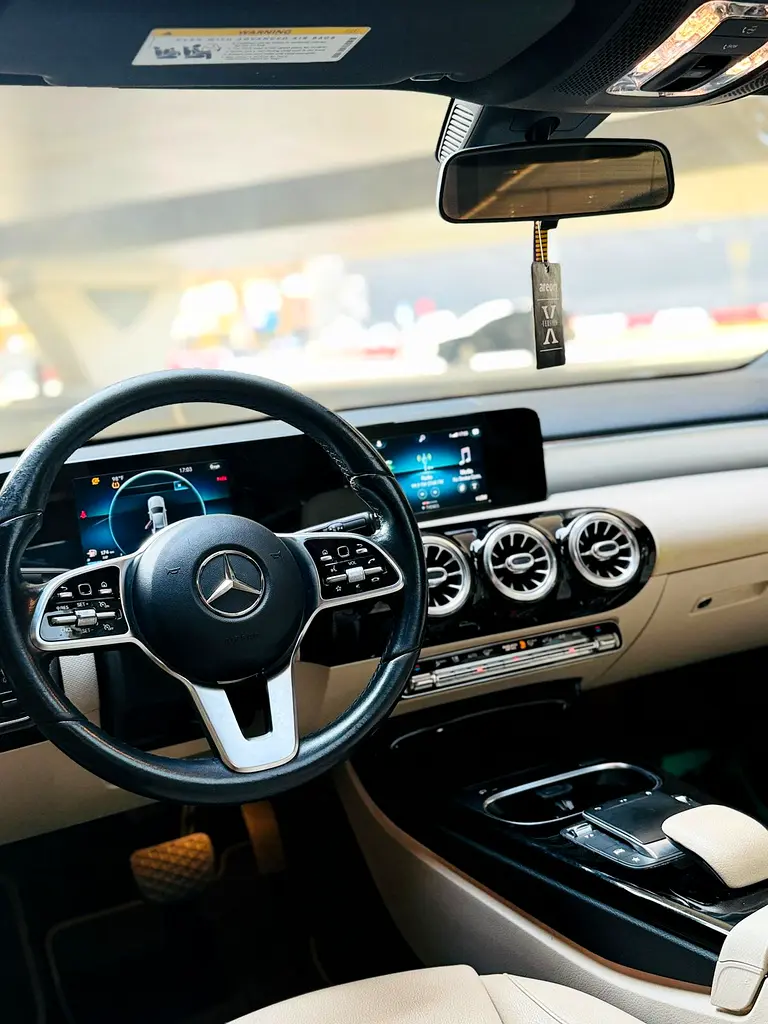 MERCEDES A CLASS 2021