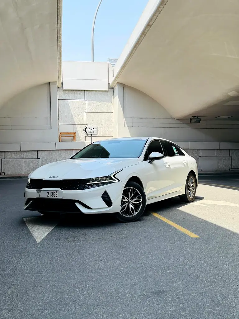 KIA K5 2023