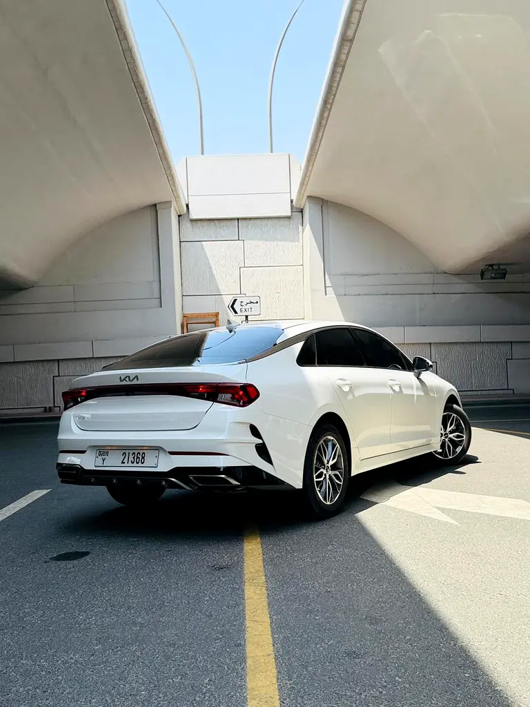 KIA K5 2023