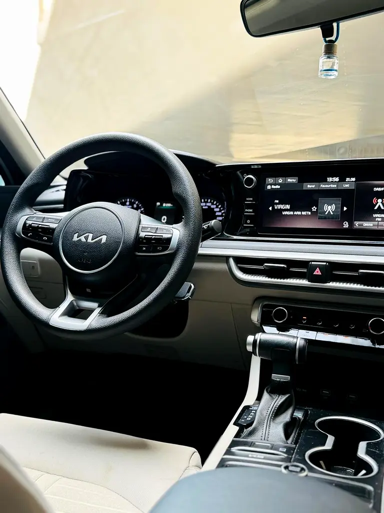 KIA K5 2023