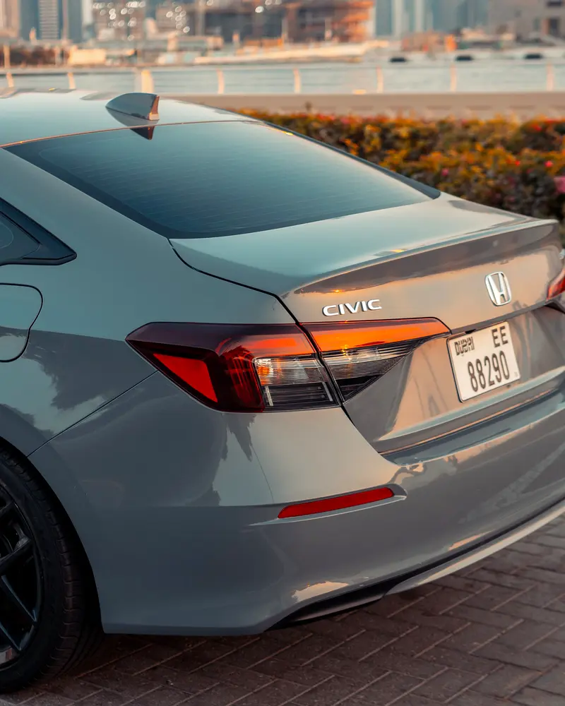 HONDA CIVIC 2025