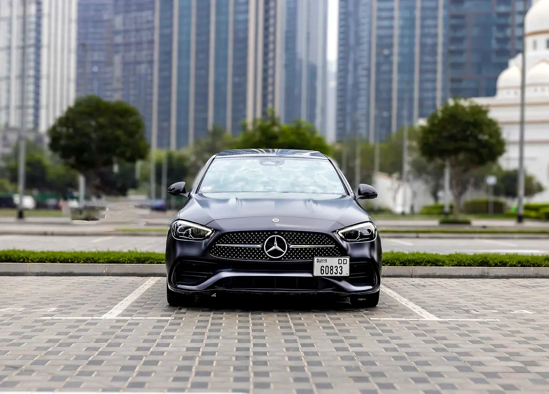 مرسيدس C Class 2024