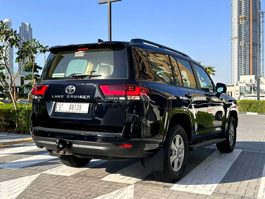 TOYOTA LAND CRUISER 2026