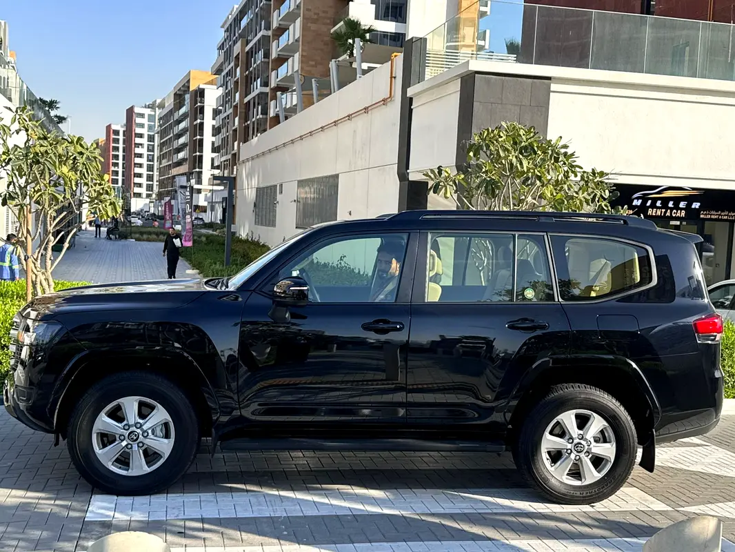 TOYOTA LAND CRUISER 2026