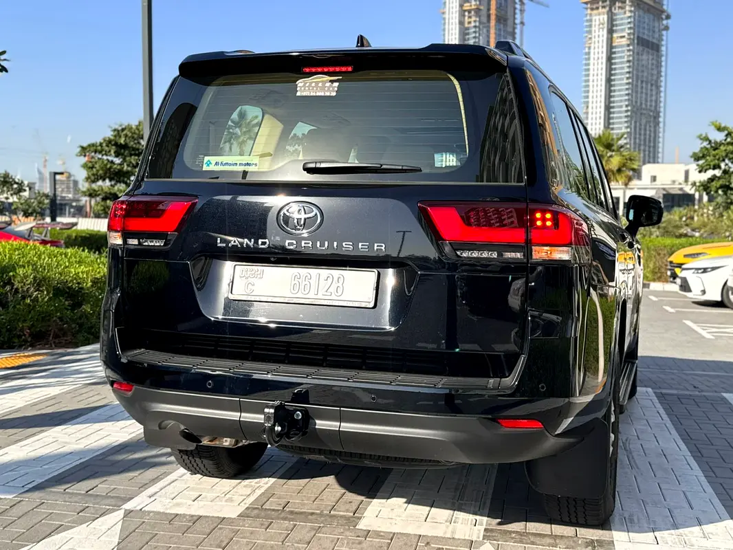 TOYOTA LAND CRUISER 2026