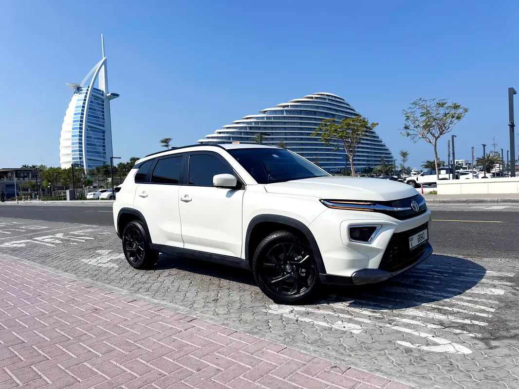TOYOTA URBAN CRUISER 2024