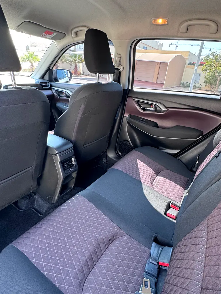 TOYOTA URBAN CRUISER 2024