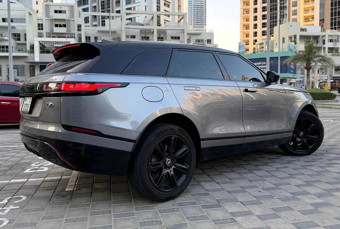 LAND ROVER VELAR 2023