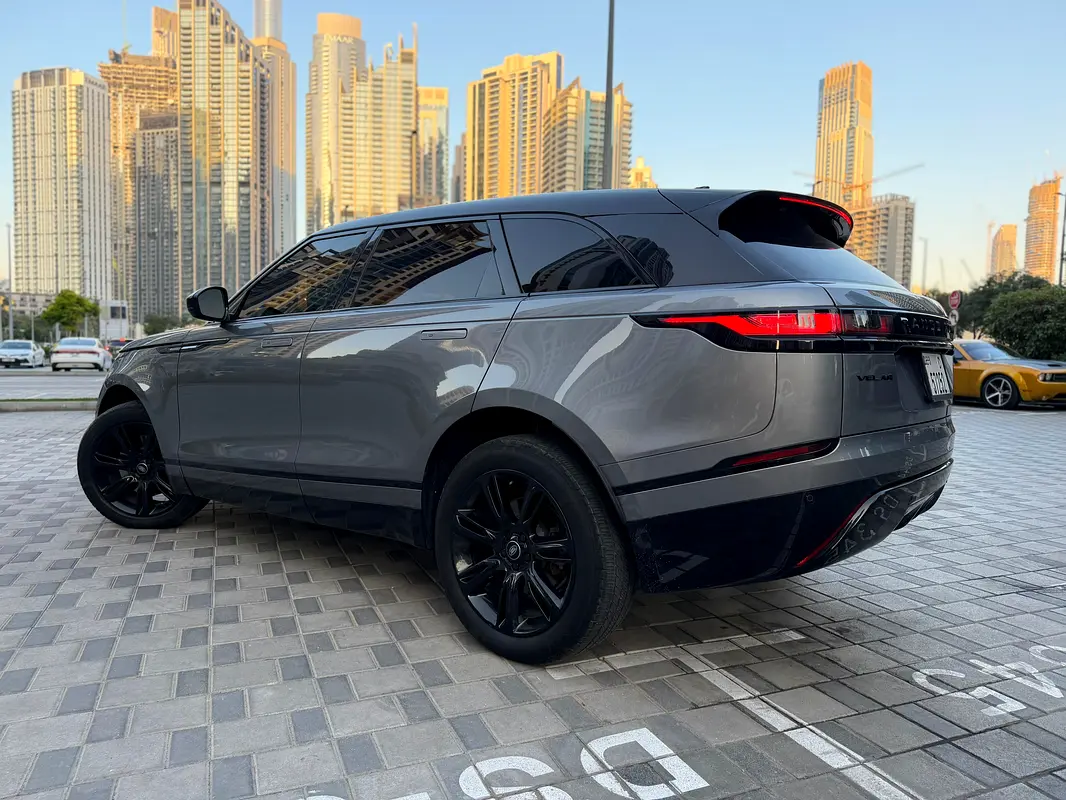LAND ROVER VELAR 2023