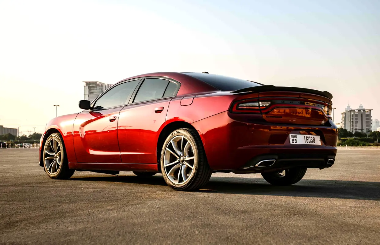 DODGE CHARGER 2021