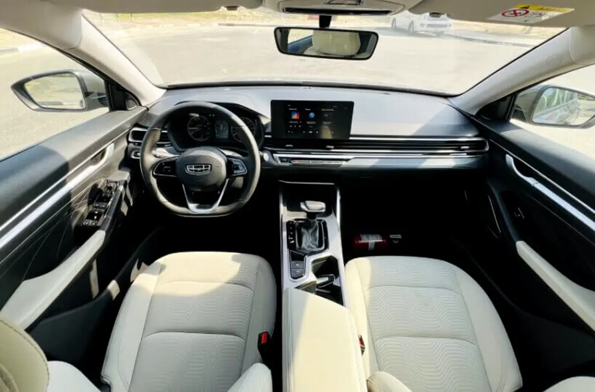 GEELY EMGRAND 2026