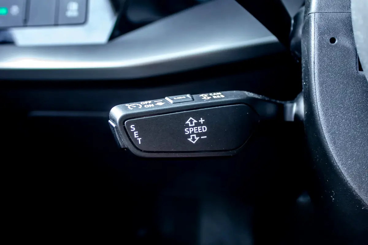AUDI A3 2024