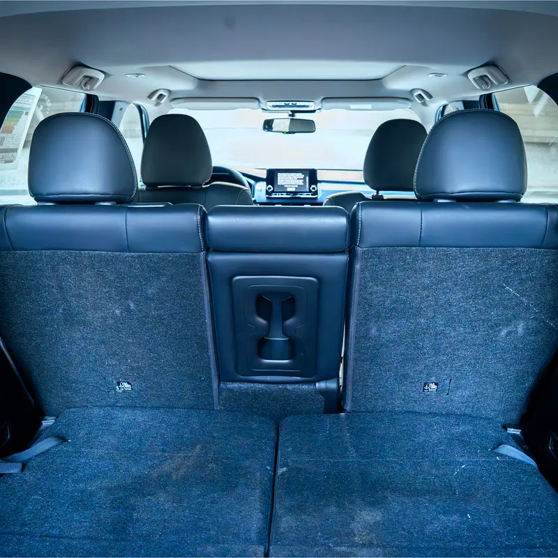 MITSUBISHI OUTLANDER 2025